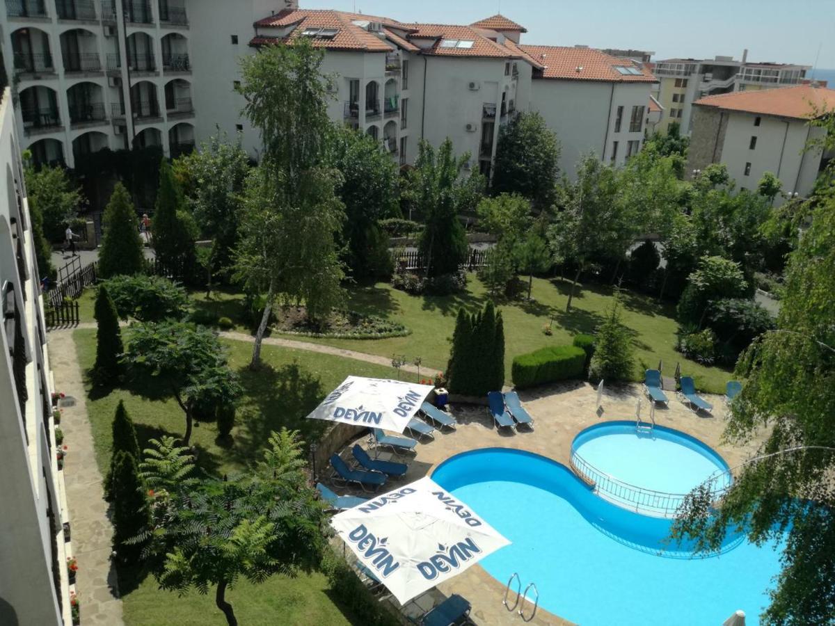 Delfin Apart Complex Sveti Vlas Exteriör bild