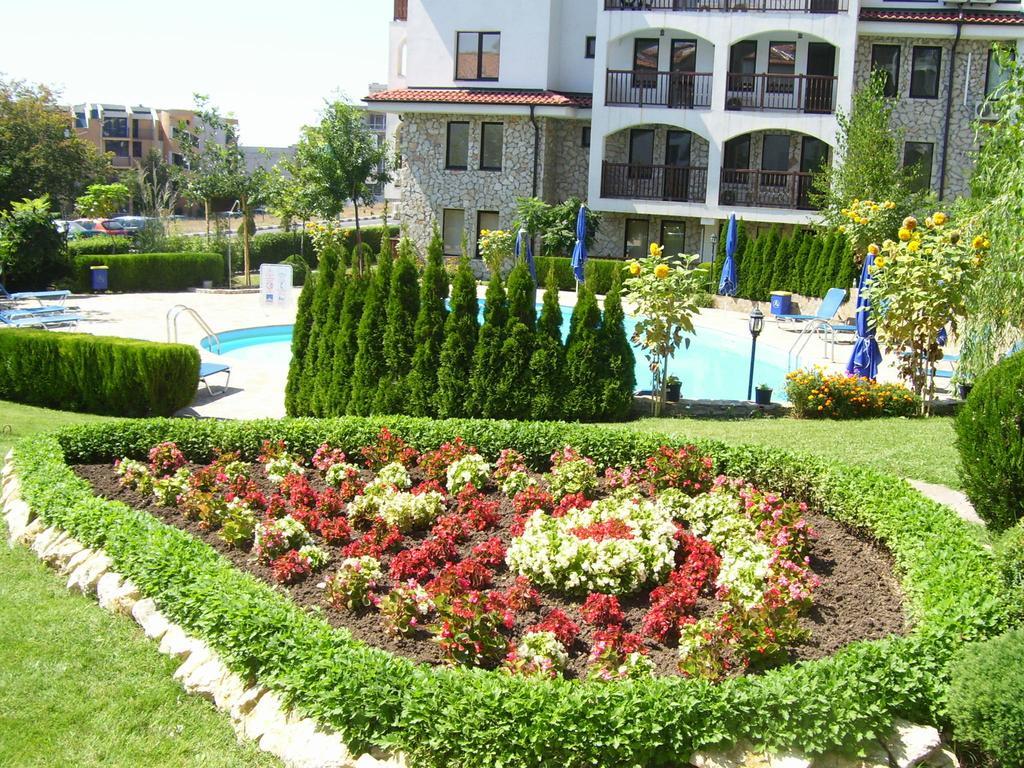 Delfin Apart Complex Sveti Vlas Exteriör bild