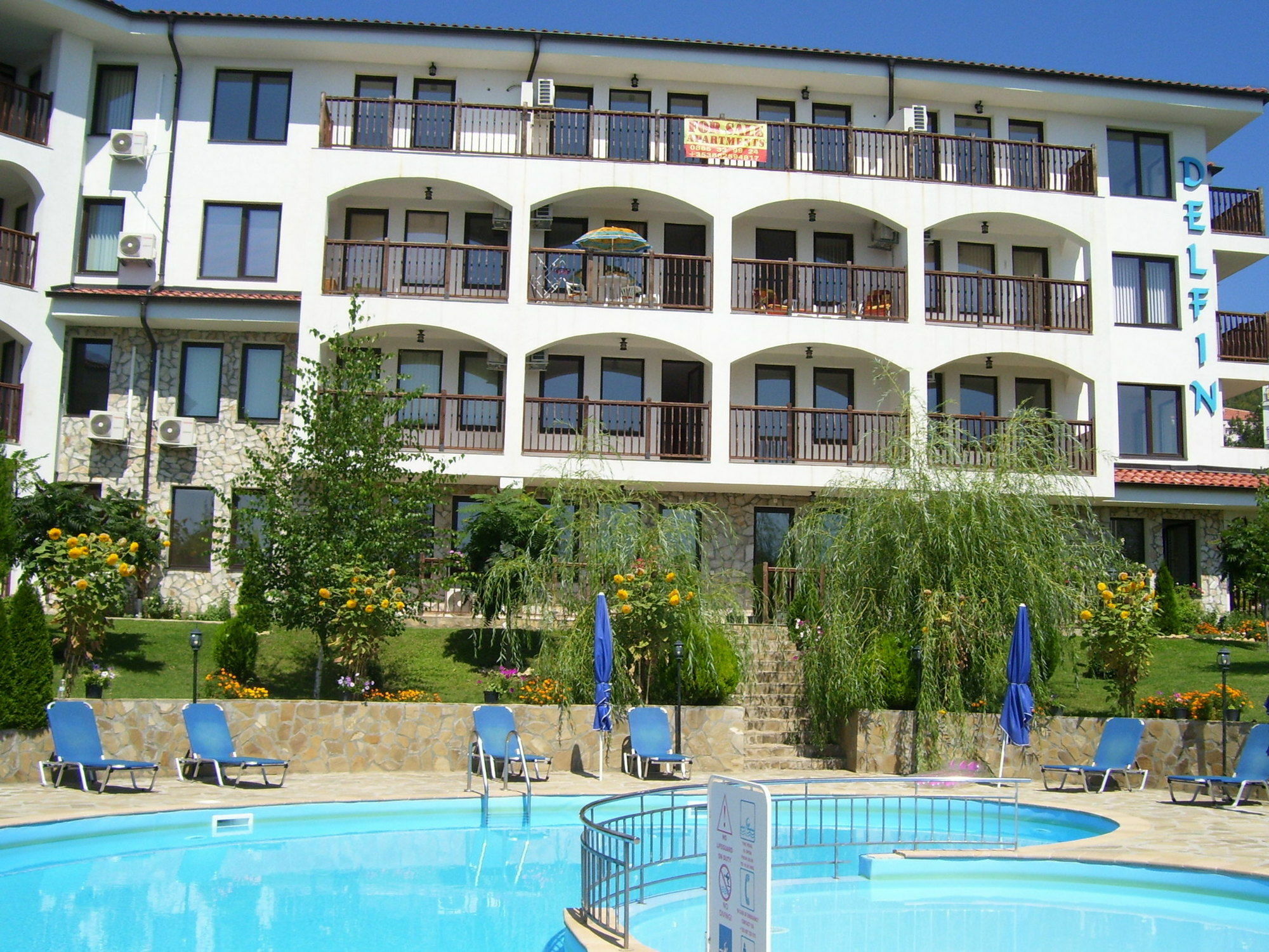 Delfin Apart Complex Sveti Vlas Exteriör bild